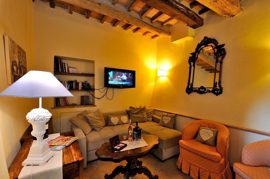 Agrihotel Il Palagetto 볼테라 외부 사진
